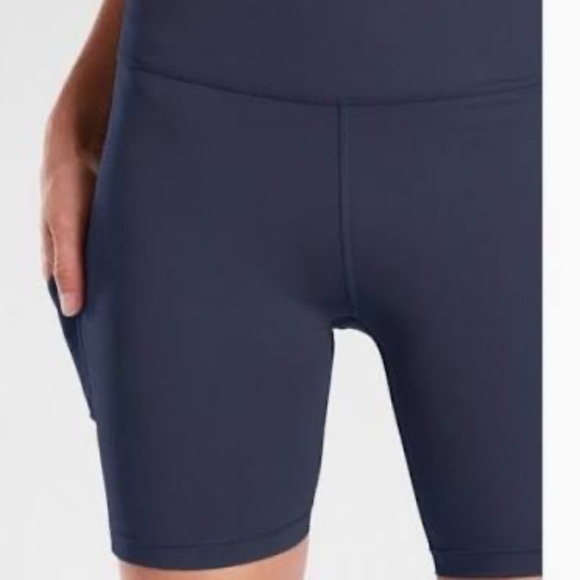 Athleta Pants - Ultimate Stash Pocket 7" Short, Size XS, NAVY BLUE